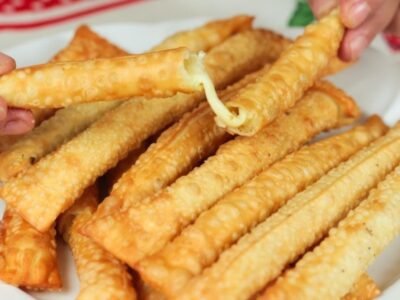Cigarrete de queijo com massa de pastel é garantia de sucesso