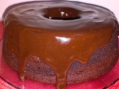 O Melhor Bolo de Chocolate de Liquidificador: Super Fofo e Repleto de Sabor!