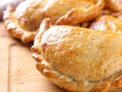 EMPANADAS DE CARNE AO ESTILO ARGENTINO: Sabor Inigualável em Casa
