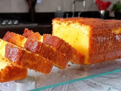 A receita de bolo de fubá que você deveria saber de cor, é simples e incrivelmente saboroso