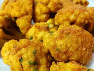 Couve flor empanada o difícil é parar de comer, uma alternativa às batatas fritas ou nuggets