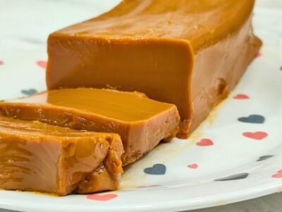 Cozinhar 4 caixinhas de leite condensado para ter o doce de leite perfeito
