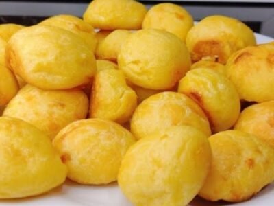 Pão de queijo de fubá você já tem os ingredientes agora é só fazer