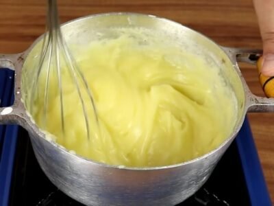 Sobremesa antiga que os pais faziam quando não tinha dinheiro para doce
