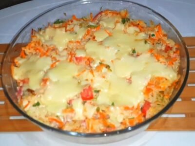 Descubra o Arroz de Forno Mais Rápido e Fácil que Você Já Viu!