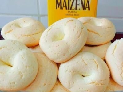 Biscoito de maizena que derrete na boca é o auge do conforto em forma de comida