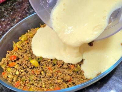 DEPOIS QUE FIZ CARNE MOÍDA ASSIM NUNCA MAIS FIZ DE OUTRO JEITO FICA MUITO CREMOSA E SABOROSA
